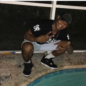 Meet your Posher, Johnathan